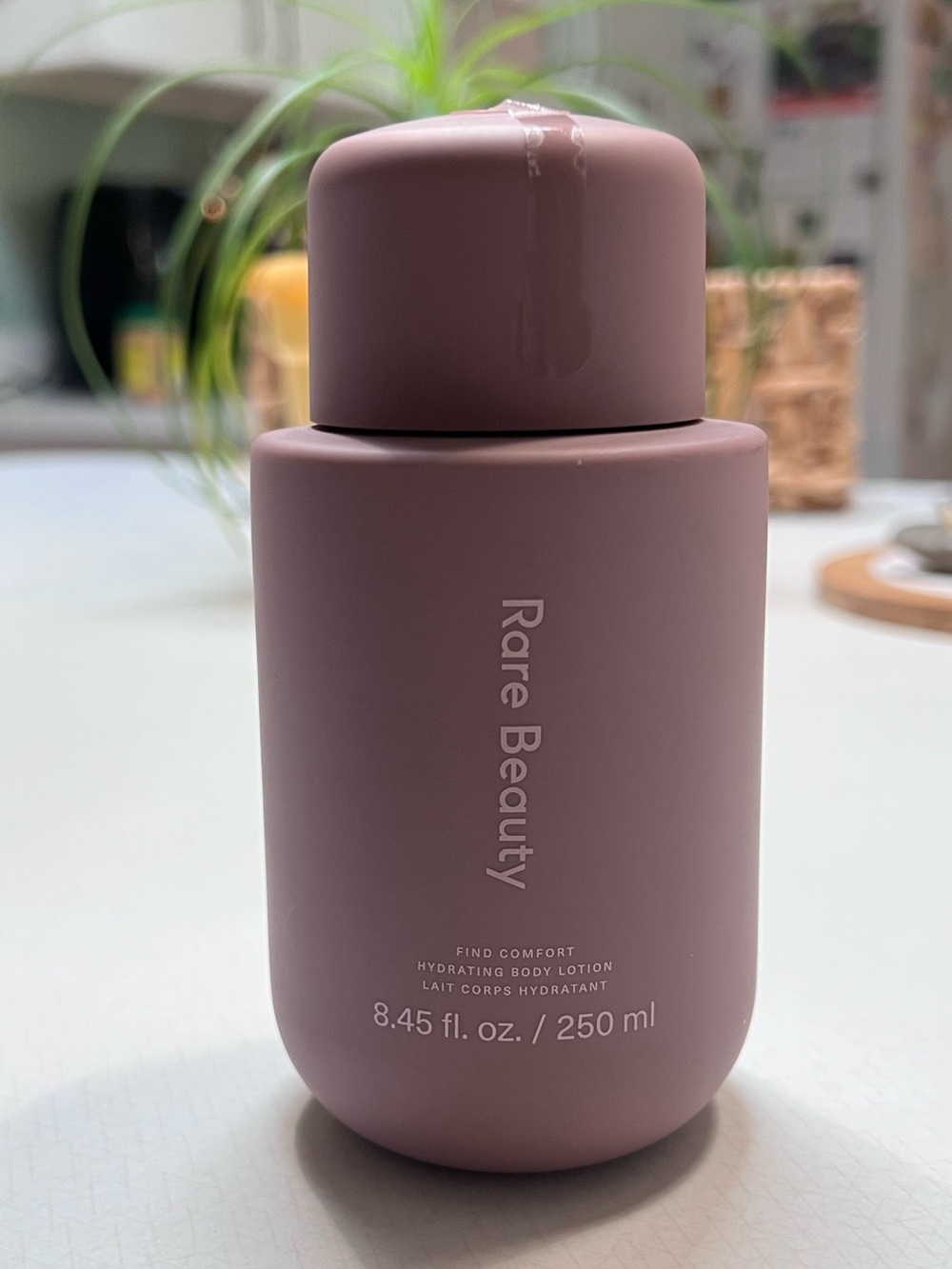 Rare Beauty 🩷 Find Comfort 🩷 Moisturizer ~ Hydrating Body Lotion